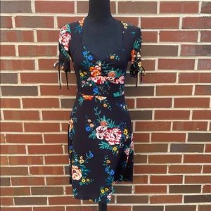 Women’s Floral Print Cinch Front Dress